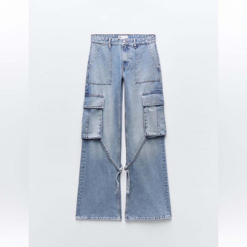 Zara Mid rise cargo jeans
